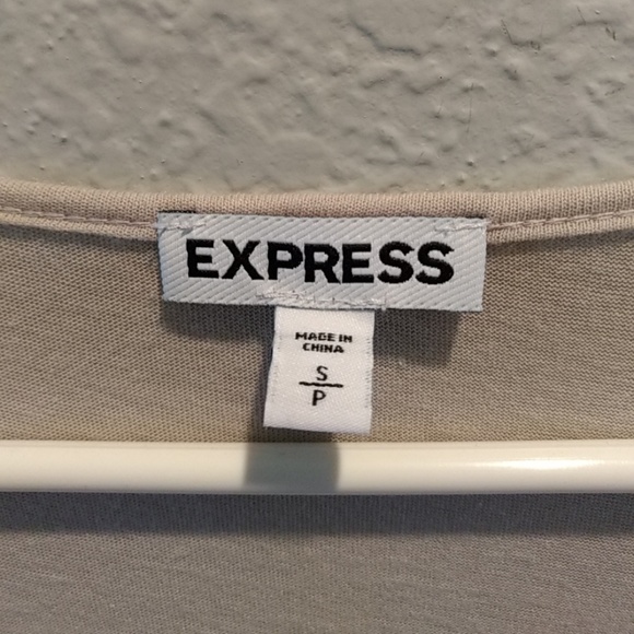 Express Top - Picture 2 of 5